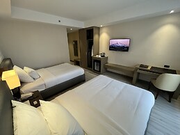 Capitol Hill Hotel and Suites