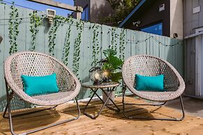 Homey & Elegant 3-bedroom House in the Annex