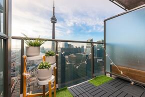 Elegant & Modern 2-bedroom Condo