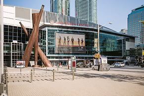 Cozy Basement Studio