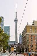 Luxury Open-concept & Lake View