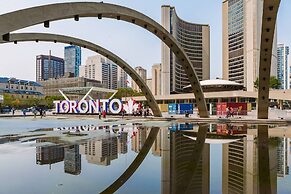 Luxury Open-concept & Lake View