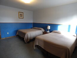 The Hitching Post Hotel and Farm Store