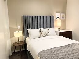 Domicile Suites at Venn on Main