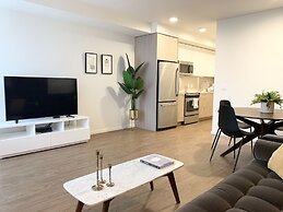 Domicile Suites at Venn on Main