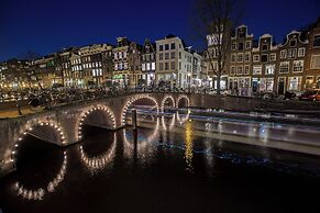 Leidse Square Luxury Apartment