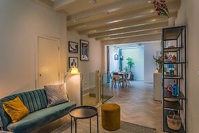Leidse Square Luxury Apartment