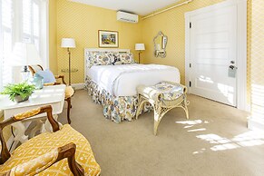 Bass Cottage & Ullikana