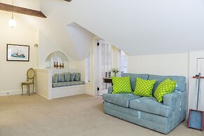 Bass Cottage & Ullikana