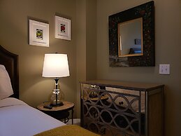 Bass Cottage & Ullikana