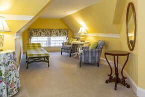 Bass Cottage & Ullikana