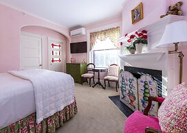 Bass Cottage & Ullikana