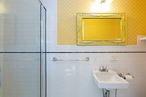 Bass Cottage & Ullikana