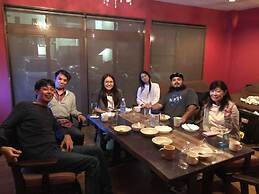 Happy Closet & Wasamon Hostel