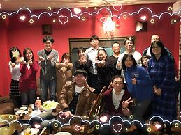 Happy Closet & Wasamon Hostel