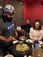 Happy Closet & Wasamon Hostel