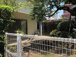 Happy Closet & Wasamon Hostel