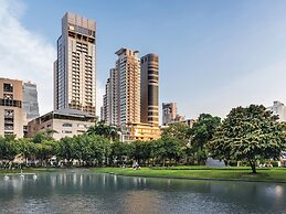 Oakwood Suites Bangkok