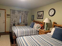 South Jetty Inn
