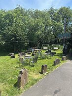 South Jetty Inn