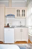 Emil House Apart Hotel