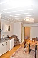 Emil House Apart Hotel