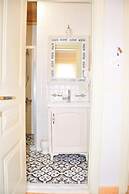 Emil House Apart Hotel