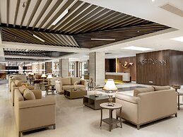 Aston Gresik Hotel & Conference Center