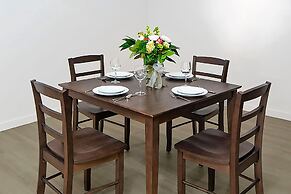 Stay Alfred on Penn Avenue