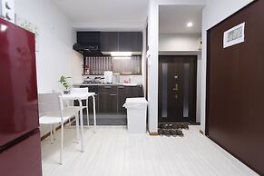 Ko's Apartment, Tatsumi West Station