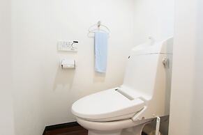 Ko's Apartment, Shibuya Station