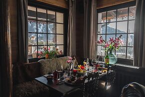 Le Coucou Hotel & Restaurant