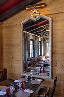 Le Coucou Hotel & Restaurant