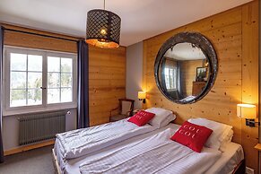 Le Coucou Hotel & Restaurant