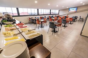 Istanbul Airport Express Hotel