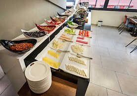 Istanbul Airport Express Hotel