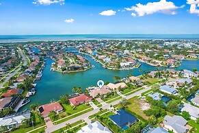Tigertail Ct. 577 Marco Island Vacation Rental 4 Bedroom Home by Redaw