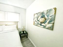 Orange Tree Cottages Downtown