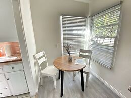 Orange Tree Cottages Downtown