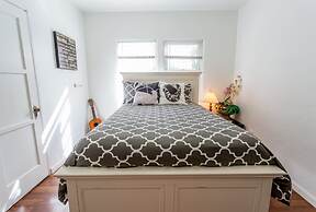 Orange Tree Cottages Downtown