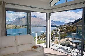 52a Preston Heights Apartment