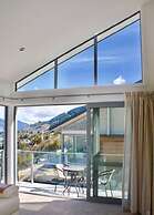 52a Preston Heights Apartment