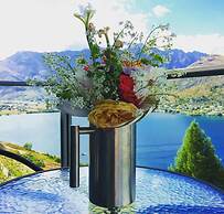 52a Preston Heights Apartment