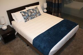 Lake View Townhouse Queenstown Hill