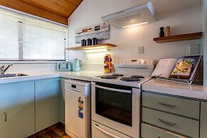 Beautiful Spacious Lake View City Townhouse