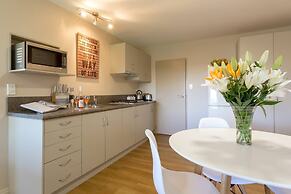 Private & Charming Panorama Retreat