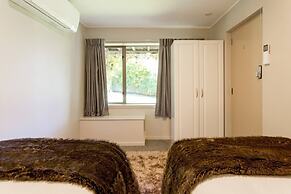 Private & Charming Panorama Retreat