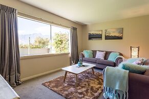 Private & Charming Panorama Retreat