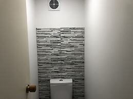 Spacious Townhouse Incredible Alpine Lake Views