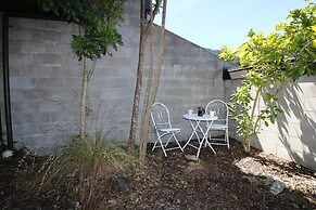 Spacious Townhouse Incredible Alpine Lake Views